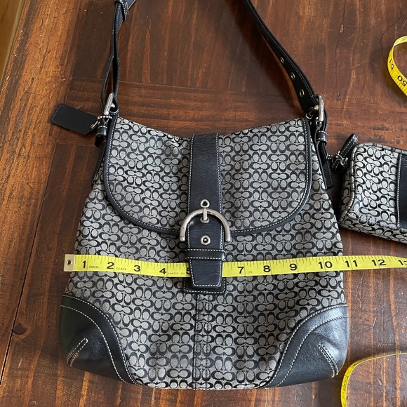 VTG. COACH Women’s Sig. Monogram F3M-6376 Crossbody Handbag Purse w/ Coin Holder - Picture 9 of 15